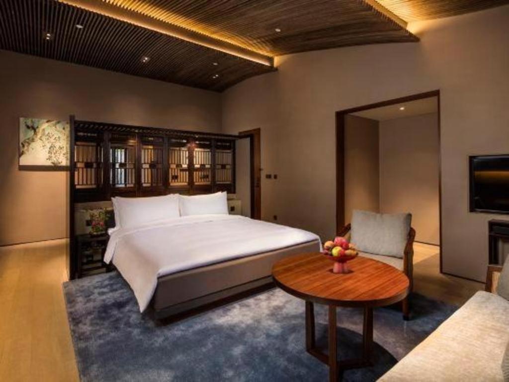 Ahn Luh Zhu Jia Jiao Hotel Shanghai Exterior photo