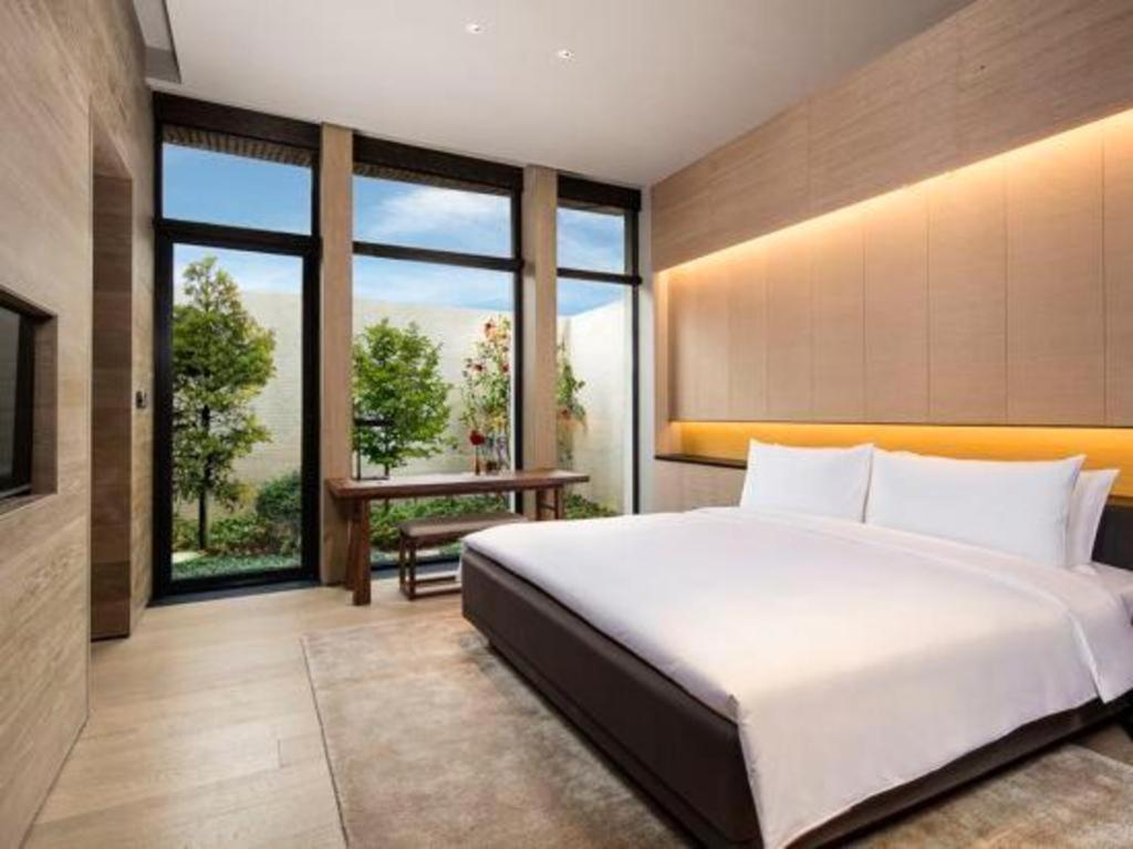 Ahn Luh Zhu Jia Jiao Hotel Shanghai Exterior photo