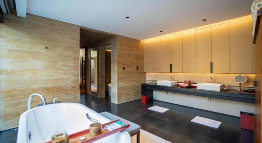 Ahn Luh Zhu Jia Jiao Hotel Shanghai Exterior photo