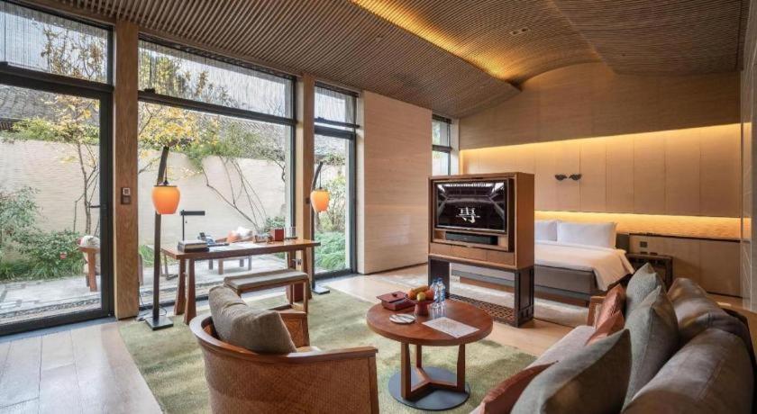 Ahn Luh Zhu Jia Jiao Hotel Shanghai Exterior photo